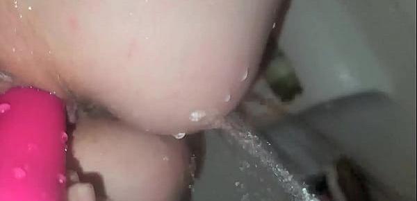 Real Amateur Wife Lexie Shows Her Pussy and Asshole Closeup In The Shower And Cums On Camera For The First Time